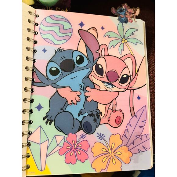 Stitch and Angel adorable bundle
40*50 baby throw Matching pillow Angel plush - Picture 9 of 14